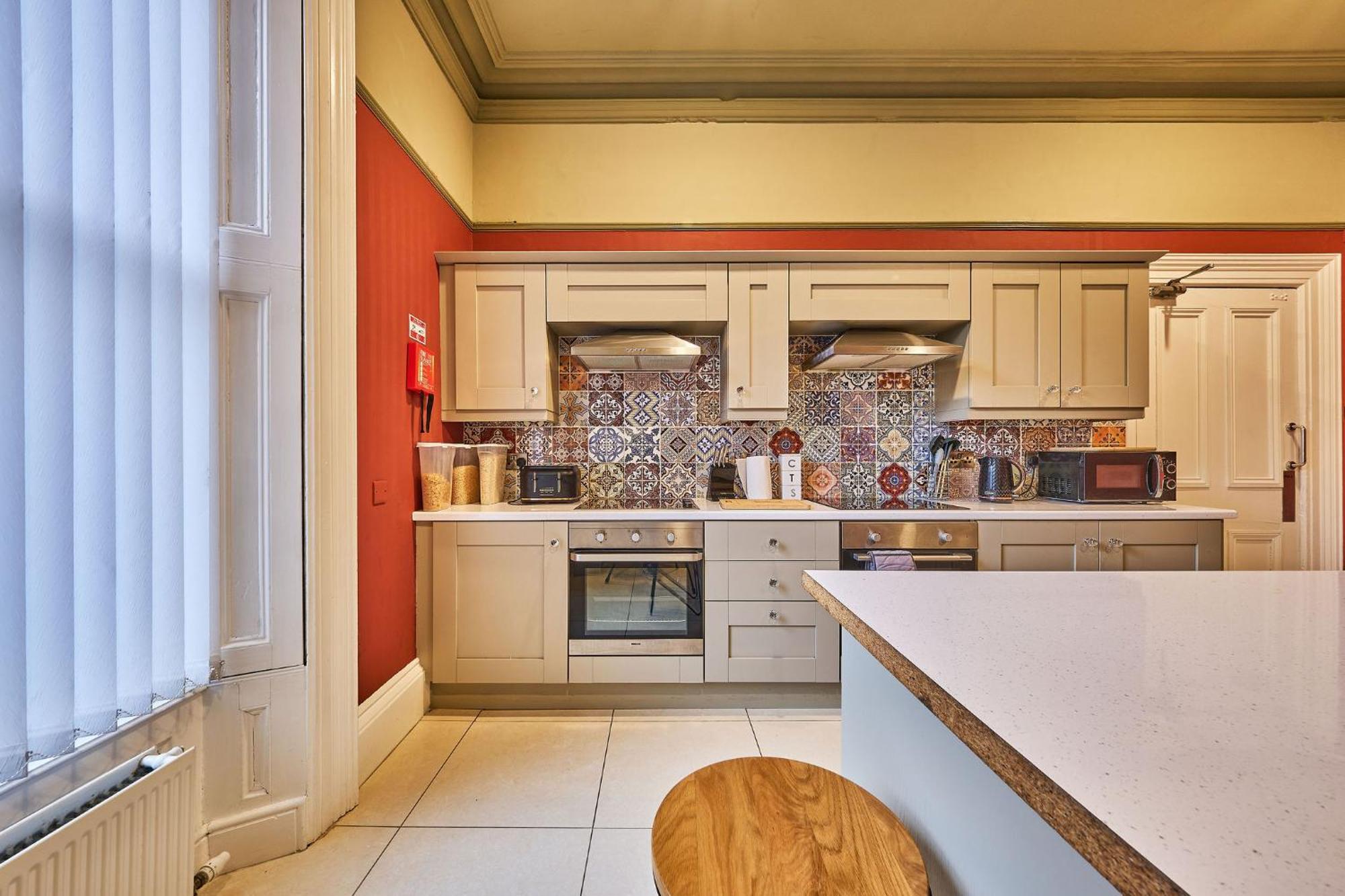 22 The Square Hotel Londonderry ภายนอก รูปภาพ